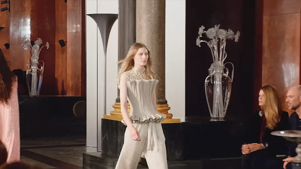 Louis Vuitton SS26: Women’s Ready-to-Wear Show AFTER MOVIES